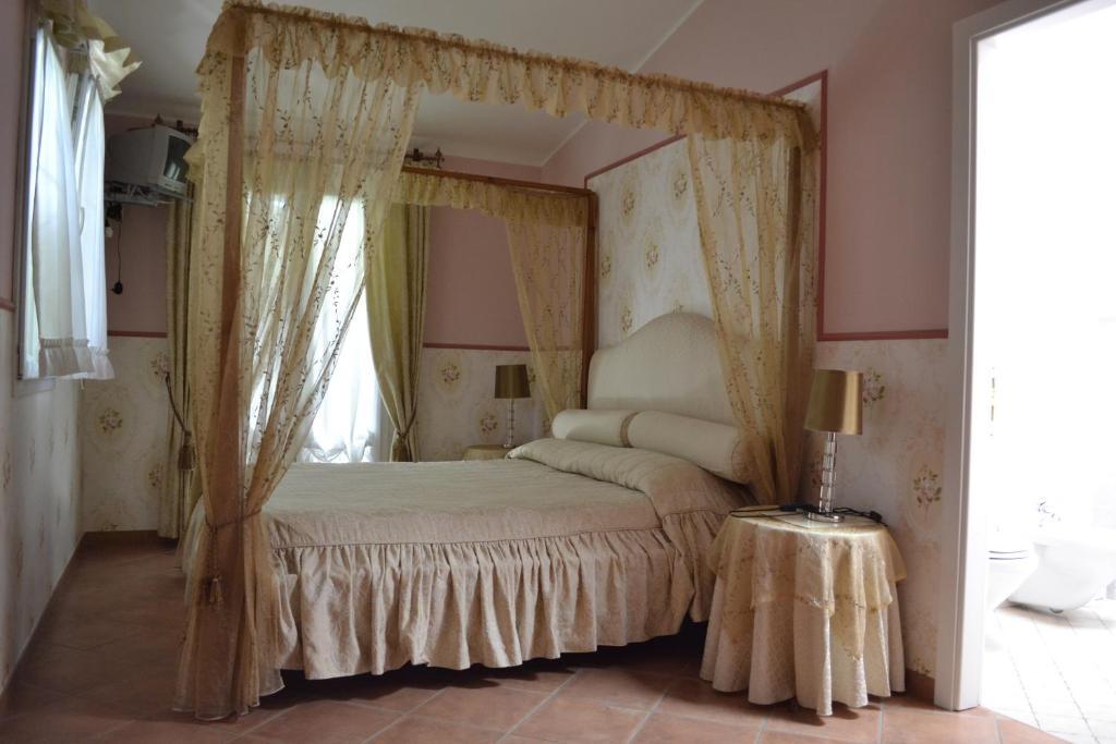 La Tenuta Del Giglio Villa Tavullia Room photo